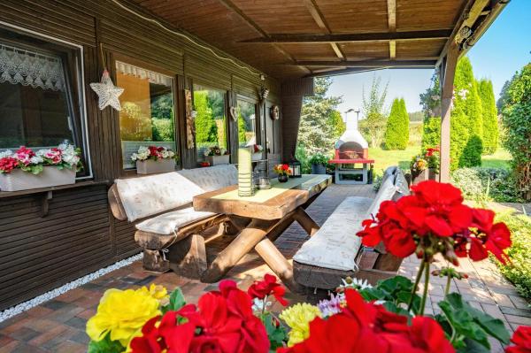 På billedet ses objektet Ferienbungalow Poppengrün beliggende i byen Werda.