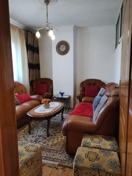 Zdjęcie 8: Flat in Tirana, Rruga 5 Maji, Tirane