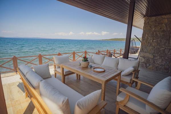 Na zdjęciu widoczny jest obiekt Urla Sunrise House położony w mieście Ildir.