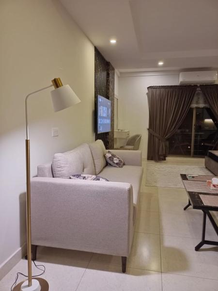 A la foto es mostra l'objecte Furnished Luxury Studio Apartment On Rent in Islamabad situat a la ciutat de Malot.