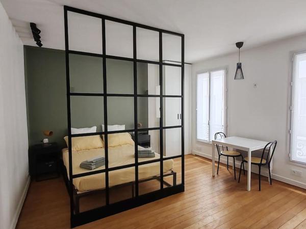 Studio moderno al centro di Parigi - République, Parigi