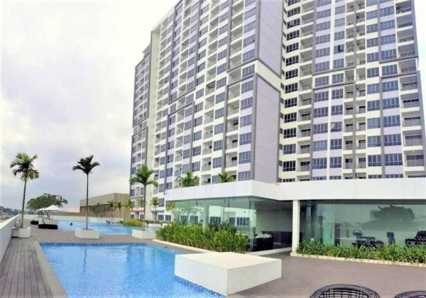 Near Ferry Terminal - Lovely 2 Bedroom Condo - Harbourbay Residences - 0608 - Batam