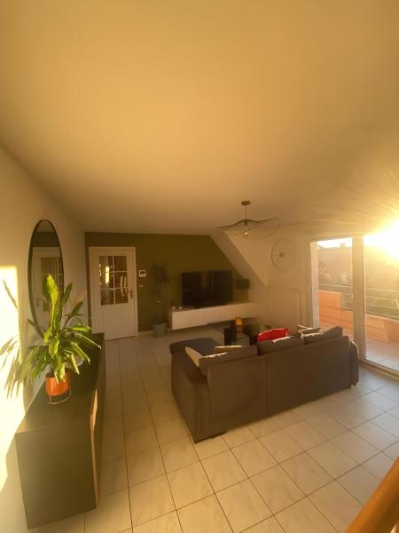 A la foto es mostra l'objecte Superbe Duplex proche Centre ville Parking gratuit situat a la ciutat de Colmar.