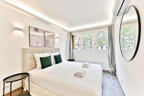 Appartement ensoleillé proche Buttes Chaumont, Paris