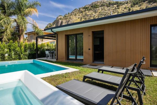 Auf dem Foto ist das Objekt Luxury Jacuzzi Villa Diana in der Stadt Palermo zu sehen.