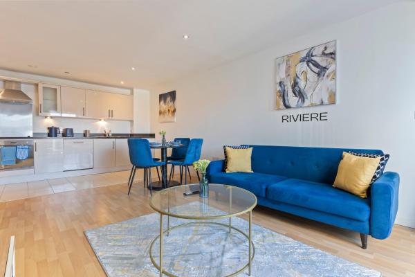 Spacious 2 bedroom Apartment-City Centre - Free Parking- Sleeps 5, Birmingham