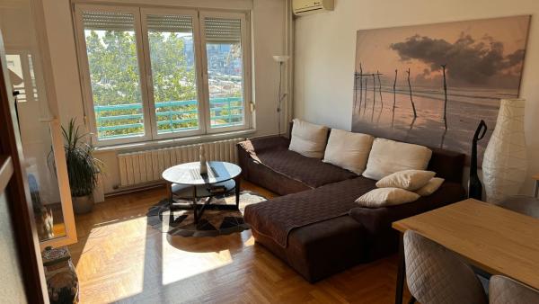 На фото показан объект Arena BGD - Hadrianz Apartment, расположенный в городе Novi Beograd.
