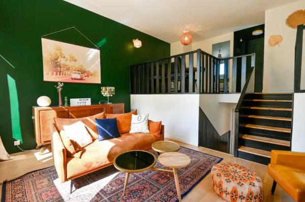 A la foto es mostra l'objecte Elegant 2 bedroom triplex with parking Honfleur situat a la ciutat de Honfleur.
