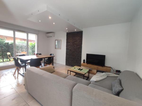 A la foto es mostra l'objecte Superbe appartement situat a la ciutat de Aucamville.