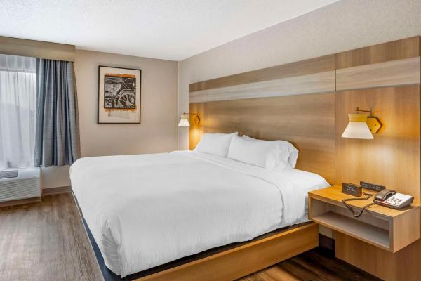 Best Western Plus Heritage Rail-south York/i-83 - Pennsylvania