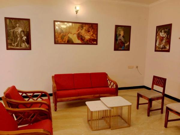 A la foto es mostra l'objecte SS Home Stay situat a la ciutat de Pondicherry.