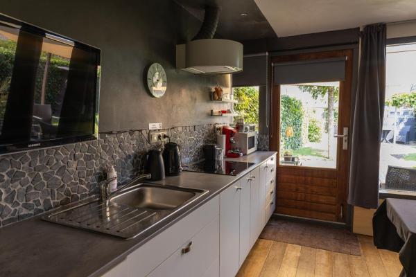 Photo 8 : Bed & Breakfast 28 Appartement met Privé Tuin