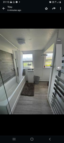 A la foto es mostra l'objecte Virginia Villa situat a la ciutat de St. Leonards.
