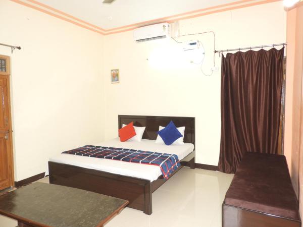 Auf dem Foto ist das Objekt Samar Homestay in der Stadt Ayodhya zu sehen.