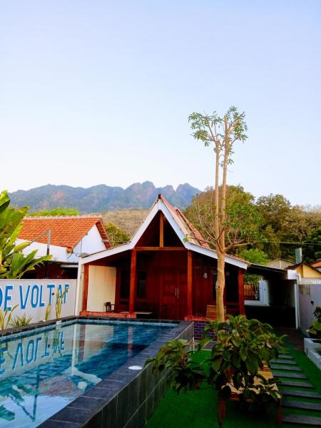 Στη φωτογραφία φαίνεται το αντικείμενο Villa de Voltaf που βρίσκεται στην πόλη Banyuanget.