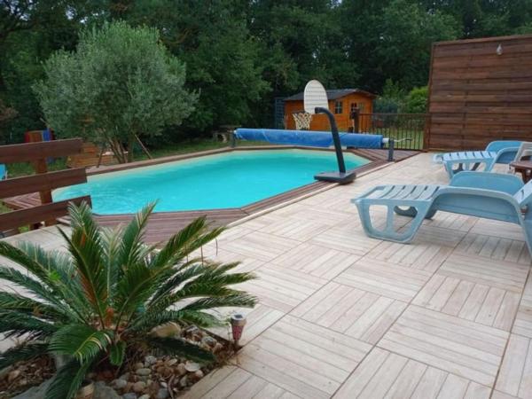 A la foto es mostra l'objecte Maison de campagne avec piscine proche Carcassonne situat a la ciutat de Carlipa.