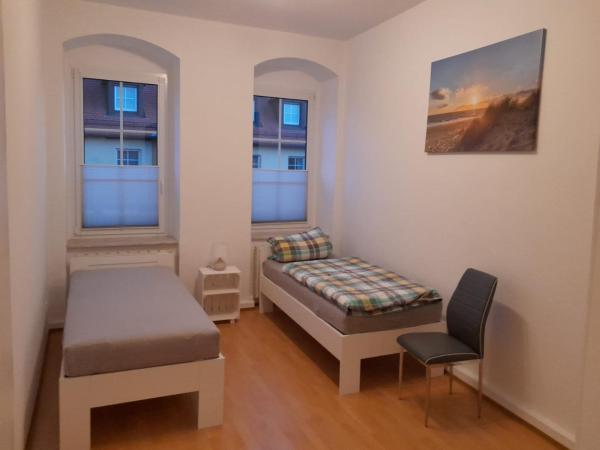 Na zdjęciu widoczny jest obiekt Monteurswohnung Place2Stay położony w mieście Zabeltitz.