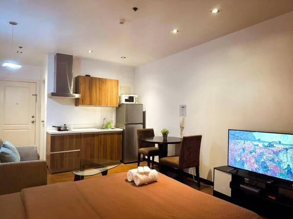 Foto 8: Spacious Unit in Gramercy Makati