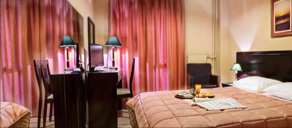 Nicola Hotel, Athen