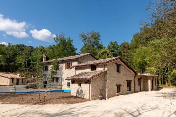 Nella foto è visibile l'oggetto Mulino in sabina, casale con spa e piscina situato nella città di Oliveto.