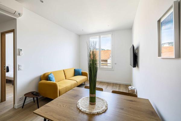 Le Logis Cannois Au Calme En Centre-ville - Cannes