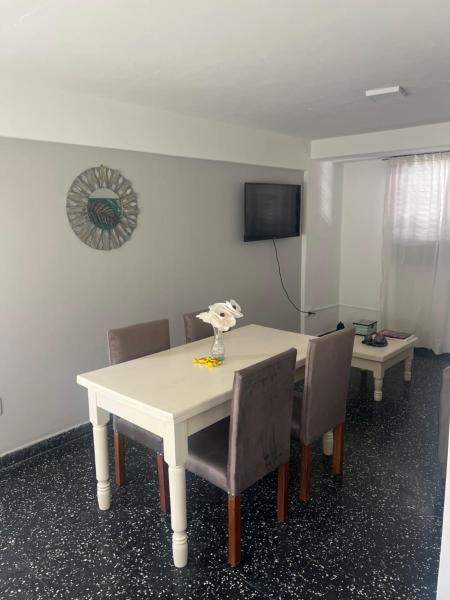 A la foto es mostra l'objecte Departamento Centrico Pellegrini y Caseros situat a la ciutat de Salta.