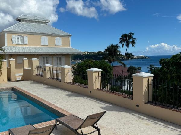 På bilden syns objektet Villa Santana som ligger i staden Mafolie.