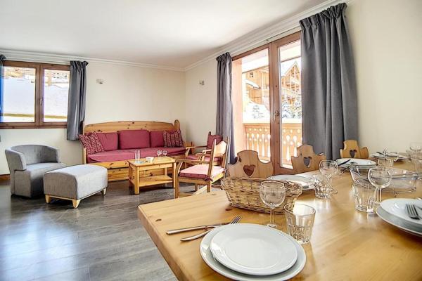 Auf dem Foto ist das Objekt Résidence Les Cristaux - Appartement spacieux & rénové · Proche des pistes · Balcon · Hammam · Sauna · WIFI MAE-0084 in der Stadt Levassaix zu sehen.