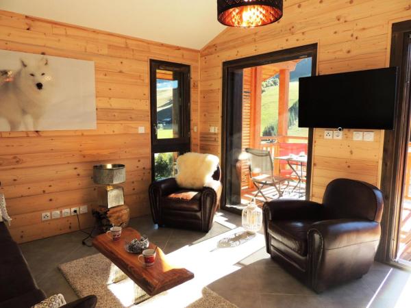 A la foto es mostra l'objecte Les Chalets Carline - Appartement T3, vue dominante sur les pistes MAE-2561 situat a la ciutat de Les Gets.