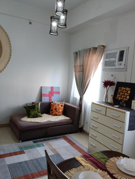 En la foto se muestra el objeto Cheers Marilao Cozy Condo Stay ubicado en la ciudad de Pantoc.