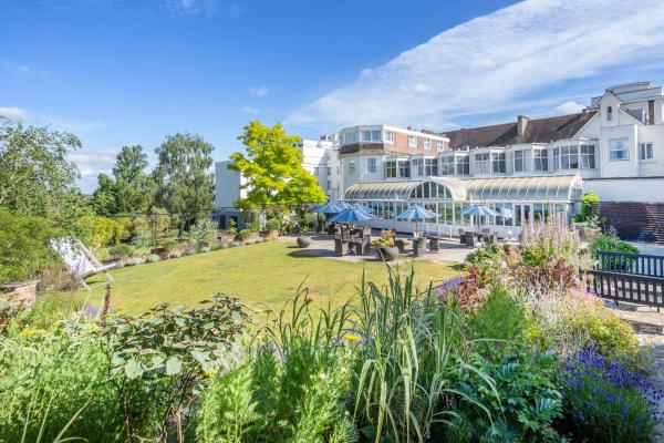 Στη φωτογραφία φαίνεται το αντικείμενο Bromley Court Hotel London που βρίσκεται στην πόλη Μπρόμλεϊ.