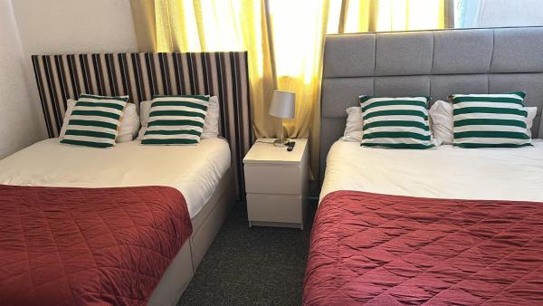 På billedet ses objektet Guest House in Rose Meare Gardens beliggende i byen Dundry.