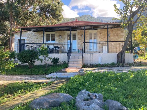 Auf dem Foto ist das Objekt Ferienhaus Gecko in der Stadt Stasión zu sehen.