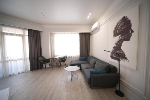 Sweet Home - Superior Apartment With Balcony, Ереван