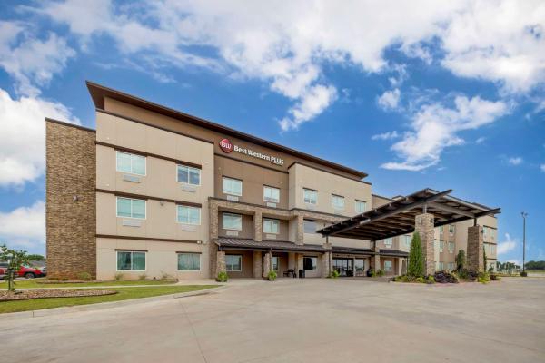 På bildet vises objektet Best Western Plus Chickasha Inn som ligger i byen Chickasha.