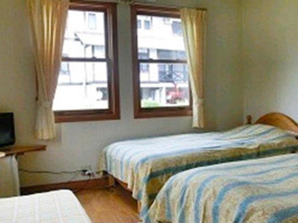 A la foto es mostra l'objecte Pension Come Western style room with bath and toilet - Vacation STAY 14966 situat a la ciutat de Utsuno.