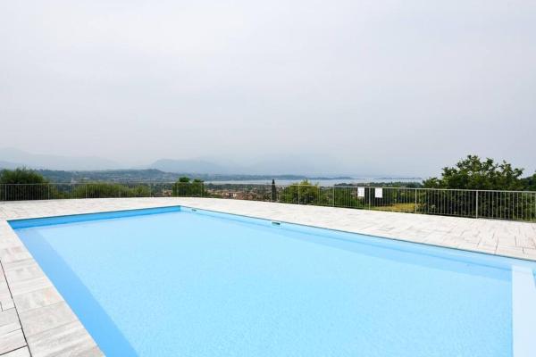 Na foto é possível ver o objeto Panorama Apartment localizado na cidade de Montinelle.