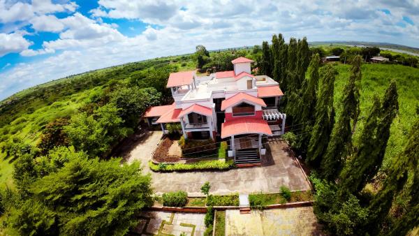 Auf dem Foto ist das Objekt Triveni Stays Ikigai 3BHK Near Pune in der Stadt Palasdev zu sehen.