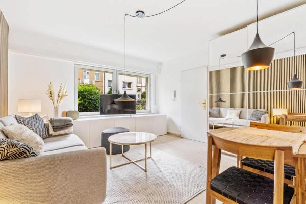 Chic Limpertsberg Studio with Free Parking & Wi-Fi, Lucemburk