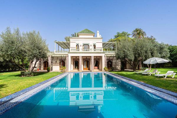 Na zdjęciu widoczny jest obiekt Villa palmeraie marrakech położony w mieście Marrakesz.