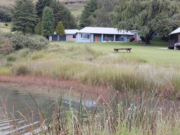 A la foto es mostra l'objecte Treadridge Self Catering Cottage situat a la ciutat de Underberg.