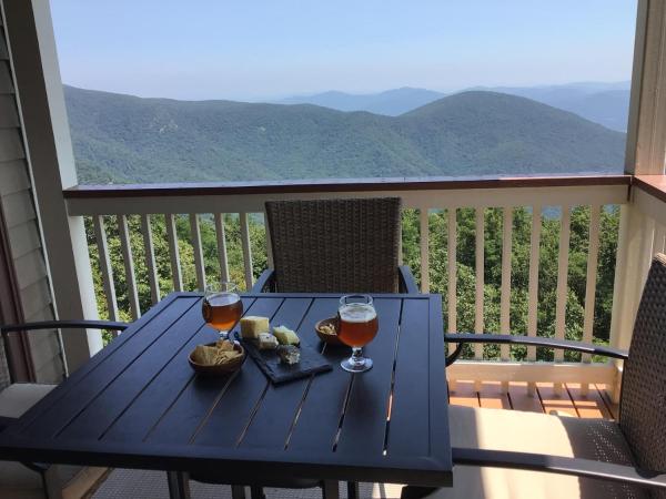 A la foto es mostra l'objecte Highridge Place 43 with Wintergreen Advantage situat a la ciutat de Wintergreen.