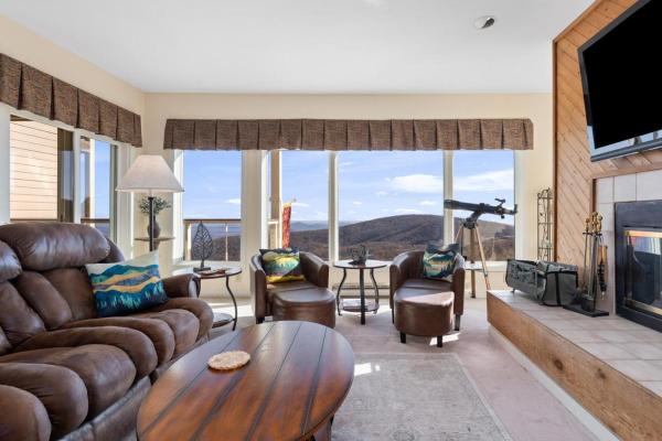 A la foto es mostra l'objecte Overlook 41 with Wintergreen Advantage situat a la ciutat de Wintergreen.