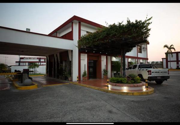 A la foto es mostra l'objecte Hotel Espor CA situat a la ciutat de Barinas.