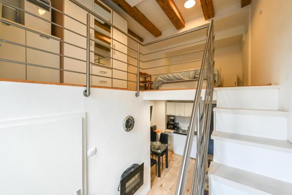 Apartma N'Poznam Tobačna 2, Любляна
