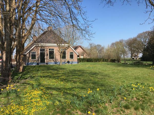På bilden syns objektet Studio in farmhouse Close to Giethoorn som ligger i staden Kallenkote.