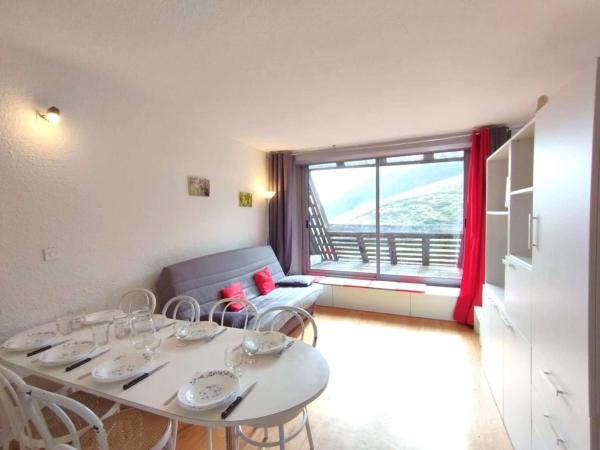 På billedet ses objektet Appartement cosy 6 pers, Piau-Engaly, balcon et casier à ski - FR-1-457-204 beliggende i byen Aragnouet.