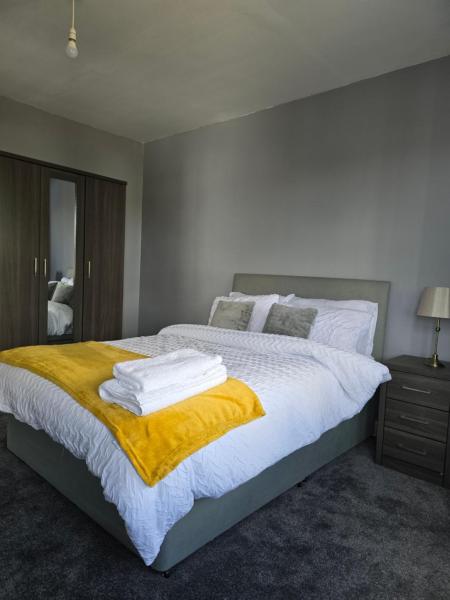 A la foto es mostra l'objecte Wendover House situat a la ciutat de Cople.