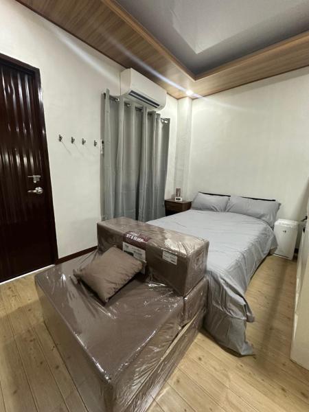 写真にはCaore市にあるFamilia Apartment at Springside Condominium Corporationが写っています。