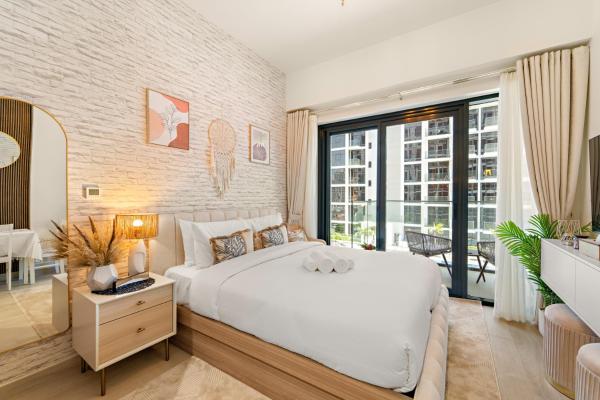 A la foto es mostra l'objecte Lovely Apt Near The Burj with Pool, Gym & BBQ Area situat a la ciutat de Dubai.